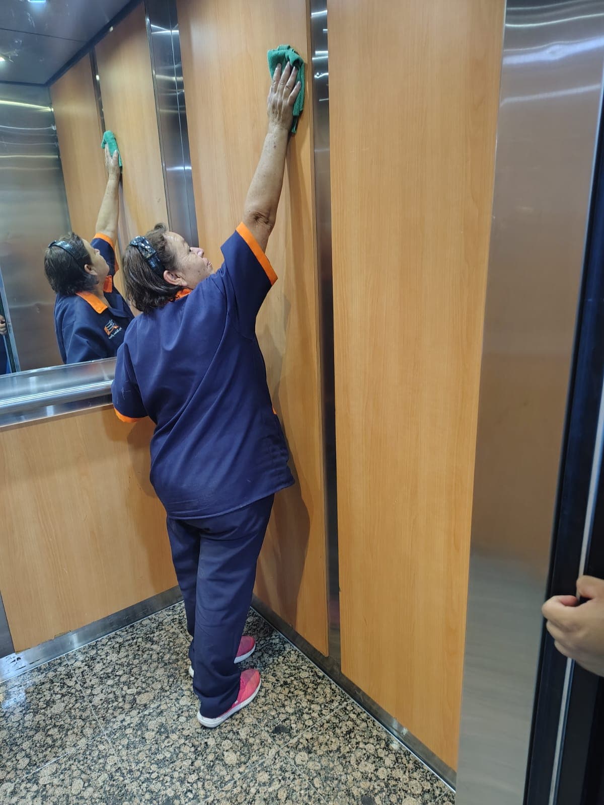 Limpieza de elevadores